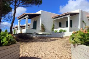 Voga Mari - Astbury Formentera