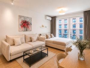 Modern Apartment in Krakow Old Town near Main Station
