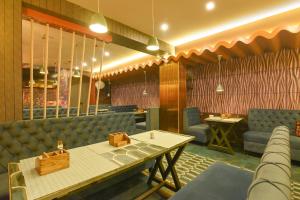 FabHotel Prime Grand Plaza - Near Kalyani Expressway