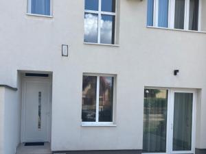 Aura apartman 2