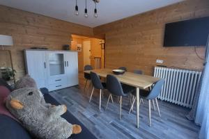 6-bed apartment at the foot of the slopes