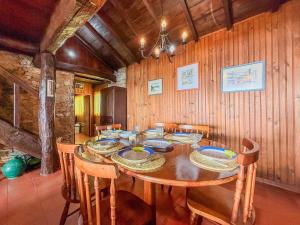 Moana Beachfront Fisherman House - Ocean View Near Porto