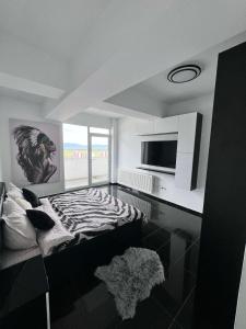Rania Penthouse 2