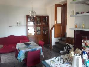 Margies House- Rent House & Rooms