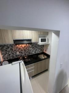 Studio completo e confortável com ótima localização