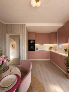 Golden Comfort House