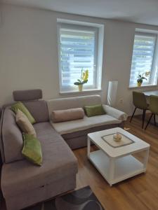 Sunny Apartment Barbara