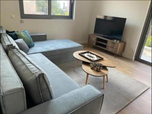 Modern Apartment near Kifisias ave