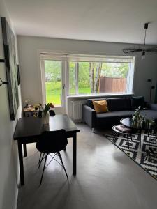 Charming 1BR Apt with Garden, Patio and Free Parking