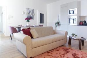 Vittani Palace - The Violet Apartment