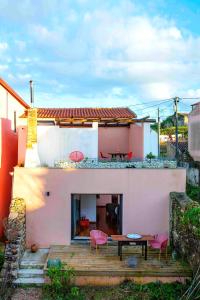 Suites 1845