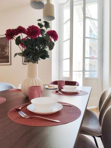 Vittani Palace - The Violet Apartment