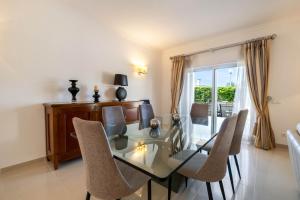 Casa Caledonia - 4 bedroom villa superior with pool