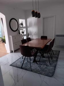 Hanna Apartment