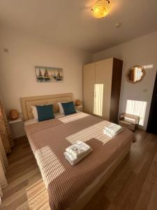 Salty Breeze Vlas Apartment