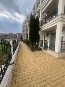 Salty Breeze Vlas Apartment