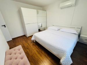 M&M Pelivan apartments