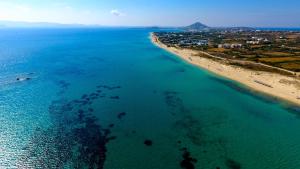 Naxos budget friendly studio 3 min walk from port