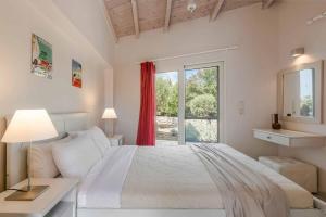 Mounda Beach Villa