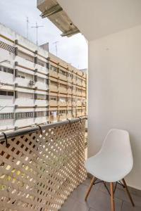 Appartement moderne 2 chambres, fibre optique, climatisation, proche Clinique Agdal