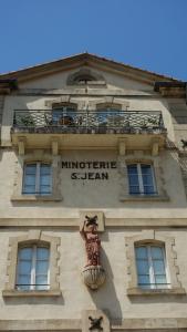 Appartement centre-ville avec parking vu Alpilles