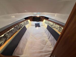 Golden Yacht Solina