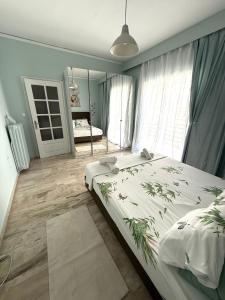 Elena Home