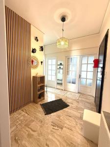 Elena Home