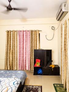 Peaceful 2BHK Retreat in Ranchi Fully Equipped Hom