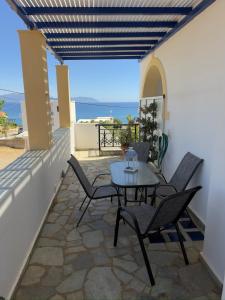 Natasa studios Kythera