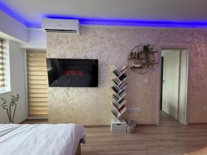 Home away from home - Cozy and Spacious Studio with Balcony