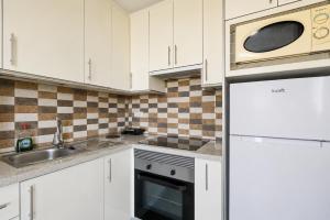 Cozy 1BR Near Beach Orlando Complex Costa Adeje by Aqua Vista Tenerife