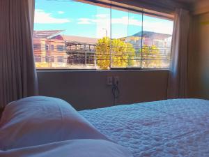 Main Ave Spot, Premium White Linens, Top Safety