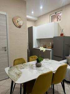 Napoli Historic Center - Tribunali Romantic Stay