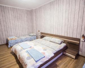 Best Price - Big 2 bedrooms Flat - 1st line Sea Garden