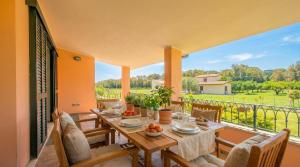 Villa Albarosa surrounded by nature Just a few minutes from Alghero iconic beaches