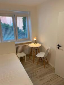 ROOMS IN THE SHARED FLAT - POHODA festival 2026