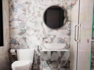 The Avie Premium Nest