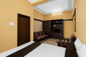 Hotel O Bluebird Inn Hotel And Guest House