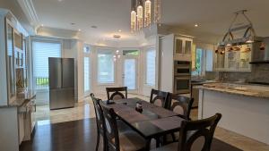 Parties, Weddings or Holiday Gateway - A perfect place for your small gatherings