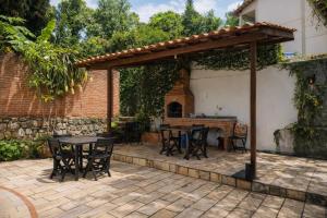 Casa Bosque das Laranjeiras- Sorte, Afeto, Luz, Felicidade
