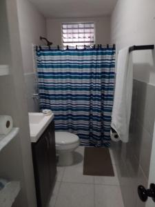 Cozy Room Habitación Acogedora con baño privado