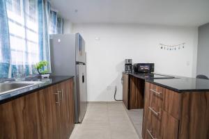Departamento entero cerca de playa y Acuario