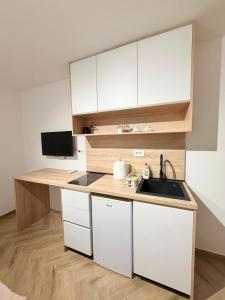 Studio apartment ground floor