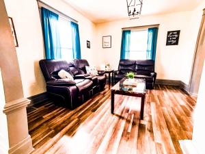 6BR Retreat Great for Reunions and Getaways