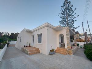 Araucaria Beachfront Residence