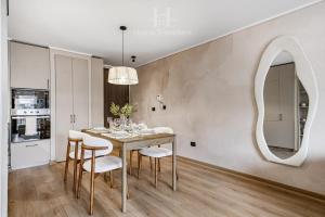 HT Cozy Apartment in Providencia with AC and Parking