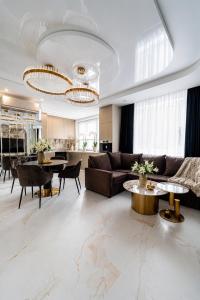Apartament z Jacuzzi Warszawa Centrum - Romantic Bliss