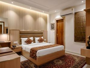 Palm Bliss A Luxury Hotel