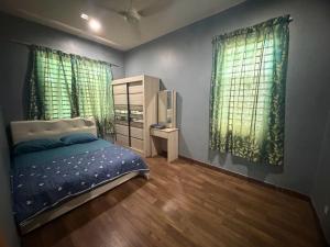 Dengkil Terrace House Near UiTM, MMU, UoC, KLIA